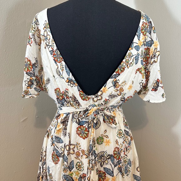 Hummingbird Floral Print Mini Dress V Neck Short Sleeve Tie Waist Summer White L - Picture 6 of 8